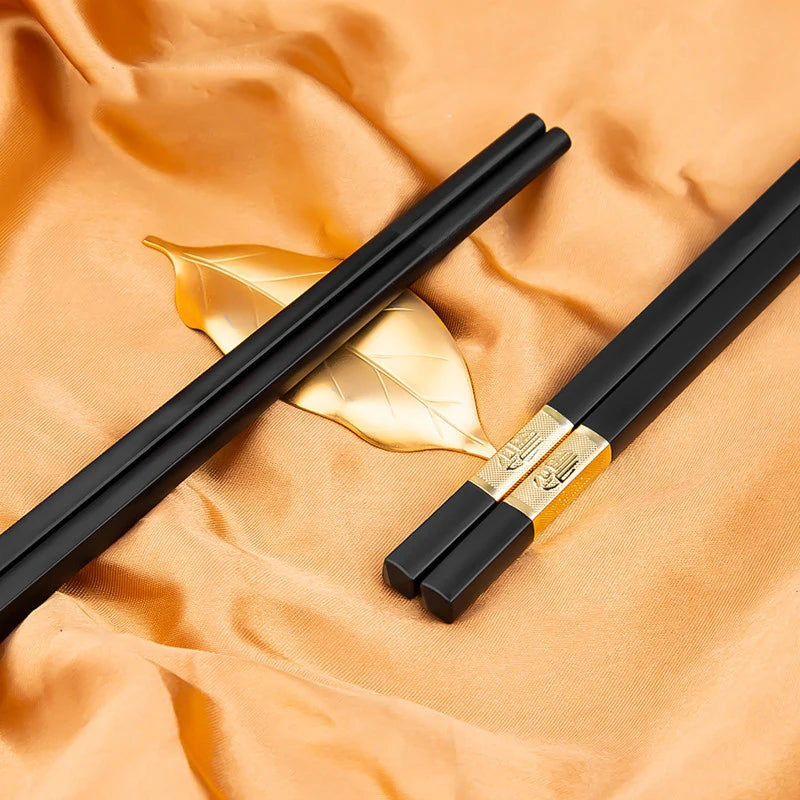 5 Piece Fiberglass Non-Slip Reusable Chopsticks